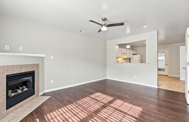 Welcome to Marsh Oaks! Gallery 4