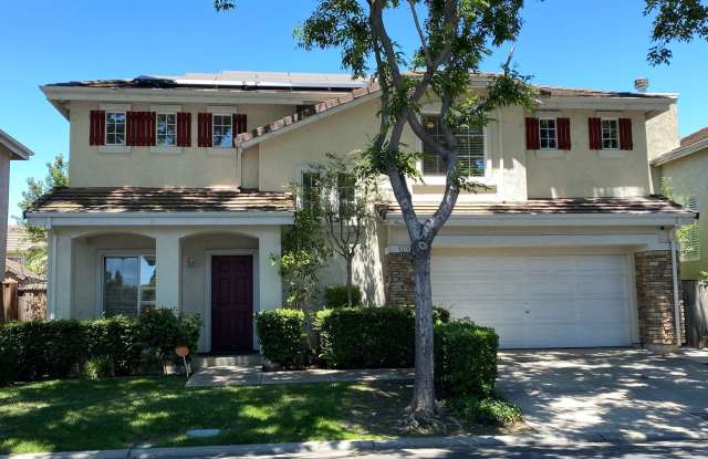 Two Story, Three Bedrooms, Two And A Half Bathrooms In Brookside - 3702 Bridlewood Circle, Stockton, CA 95219