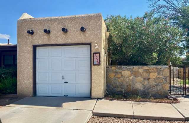 2032 Camelot Dr - Charming 2 Bed, 2 Bath Townhouse in a Prime Location! photos photos