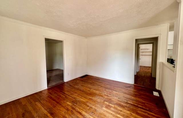 145 HERRING l 3 BED, 2 BATH Gallery 4