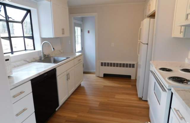 89 Adams St. photos photos