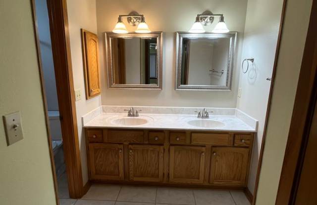 3945 Balsam Drive Niceville, FL 32578 photos photos