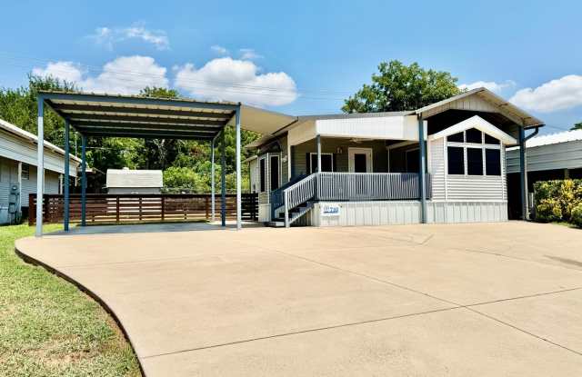 Lakeside Living in the Heart of Granbury photos photos