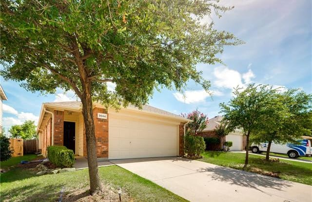 3044 Spotted Owl Drive - 3044 Spotted Owl Drive, Fort Worth, TX 76244