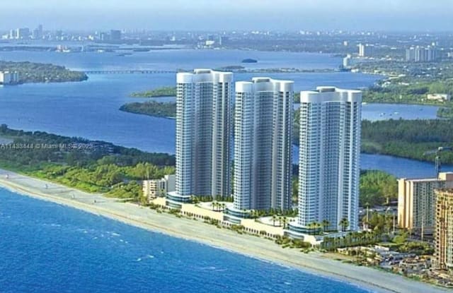 15901 Collins Ave photos photos