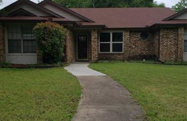 8016 Rice Drive Gallery 4