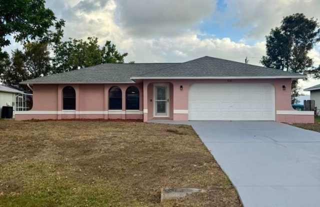 930 SW 34th Street photos photos