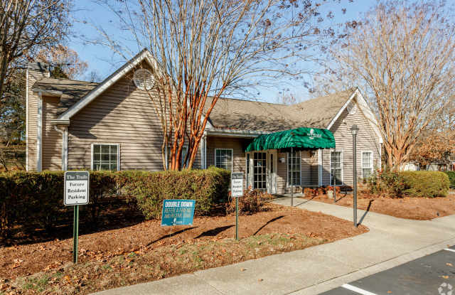 The Trails Apartments photos photos