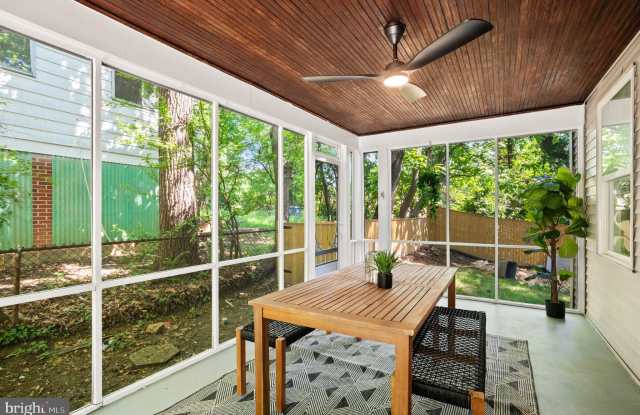 6603 GUDE Avenue Gallery 2
