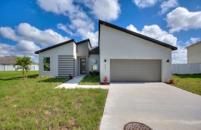 Modern, Energy-Efficient Home with All the Upgrades photos photos Modern, Energy-Efficient Home with All the Upgrades photos photos