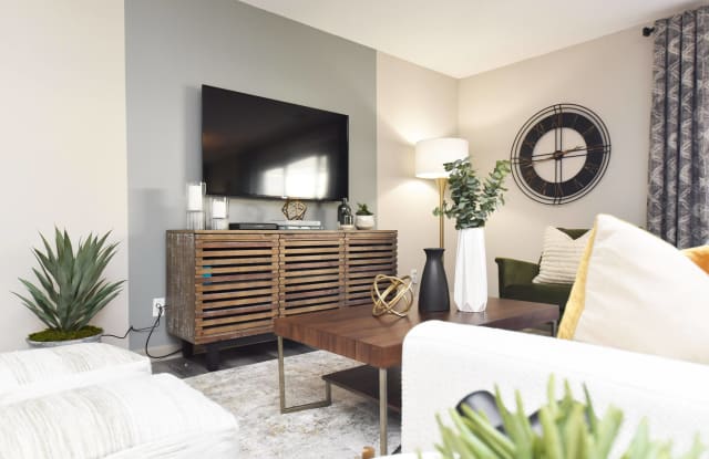 The Easton Apartment Homes Gallery 2