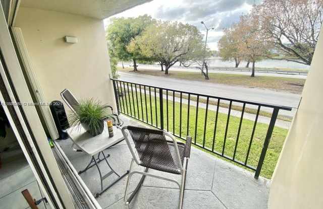 9150 Fontainebleau Blvd photos photos