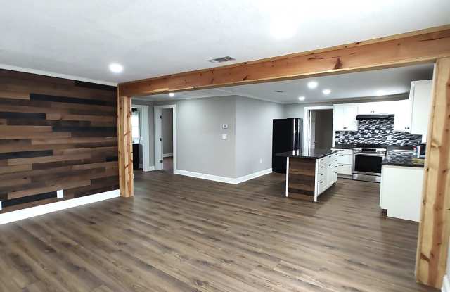 8532 Cooks Lake Road Gallery 3