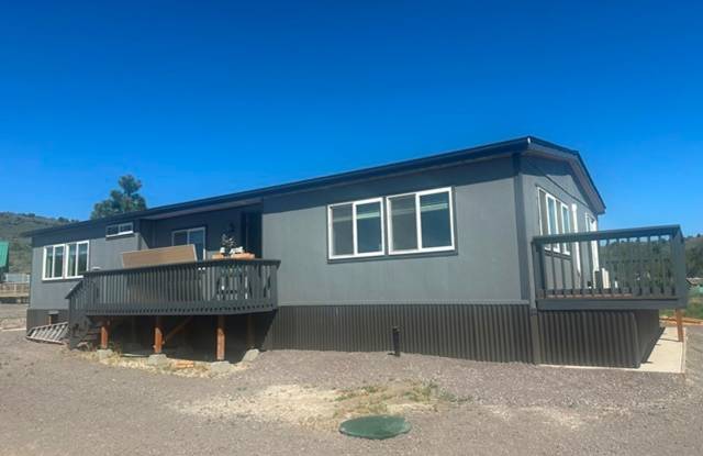 Updated 3 bedroom House photos photos