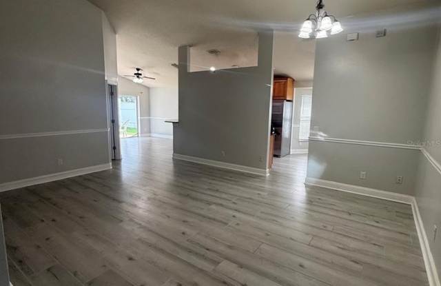 6778 FERNRIDGE Drive Gallery 3