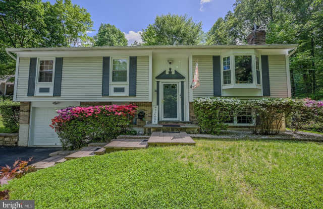 12510 BASSWOOD Drive Gallery 3