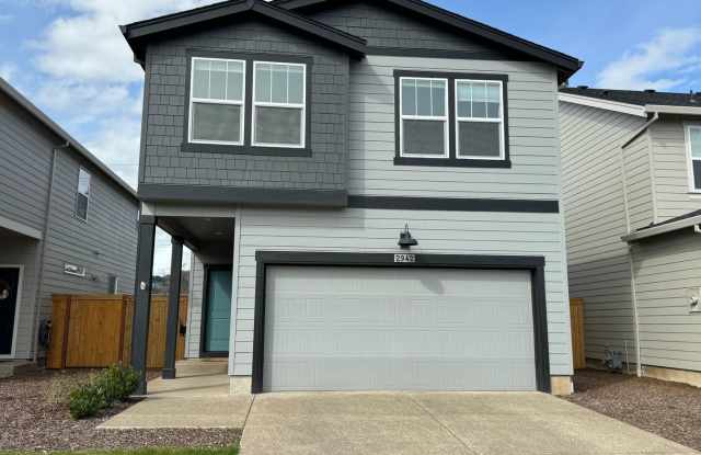 4 bedroom 2.5 bathroom almost-new house in Marcola Meadows! photos photos