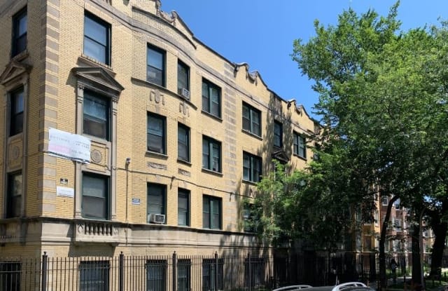 4844 W Adams Gw - 4844 West Adams Street, Chicago, IL 60644