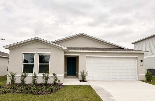 2440 Nw 22nd Ct Gallery 1