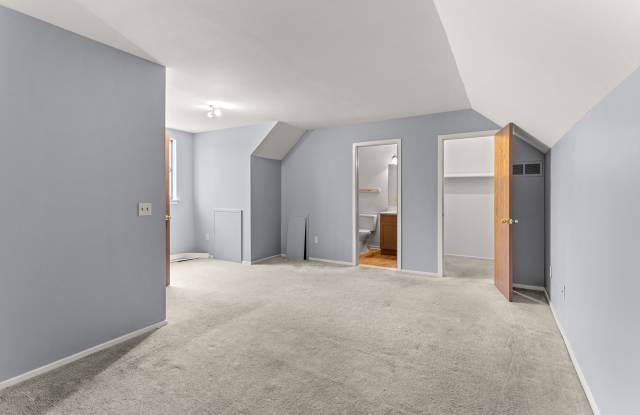 3710 Heritage Parkway photos photos