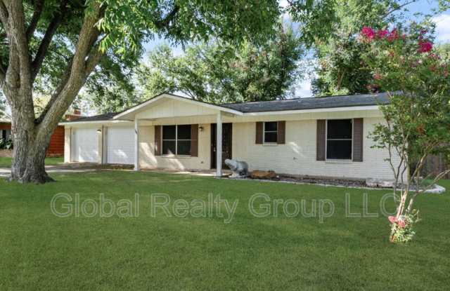 138 Bobolink Dr Gallery 3