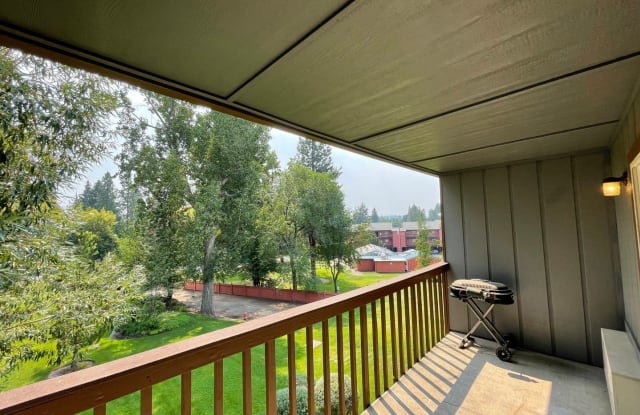 1565 NW Wall St #185 - 1565 NW Wall St, Bend, OR 97703