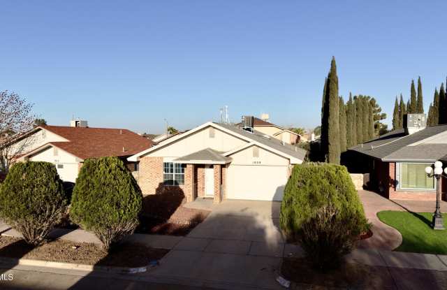 1808 LOANDA Lane photos photos