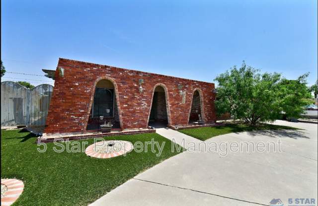9125 W H Burges Dr !! Gallery 2