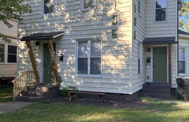 1106 Portage Avenue photos photos