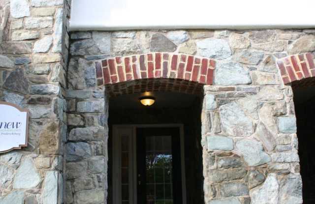 2003 IDLEWILD Boulevard Gallery 2