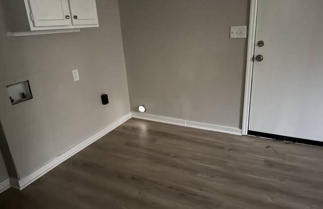 2708 Lumpkin Court Gallery 3