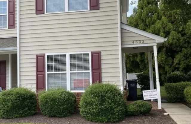 4632 Twin Hickory Lake Drive Gallery 2