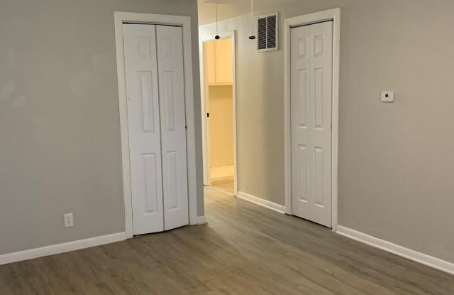 1808 Woodbine Dr Gallery 4