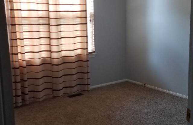 4843 MAGPIE LANE Gallery 2