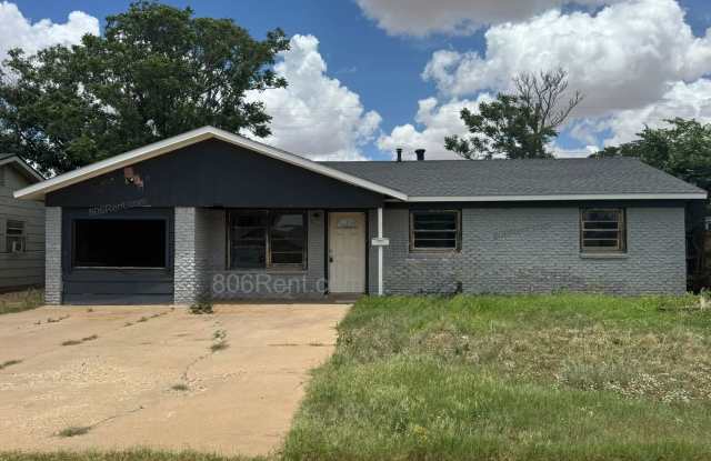 Spacious 3 Bed, 2 Bath Home with Bonus Room – Over 1900 Sq Ft! photos photos