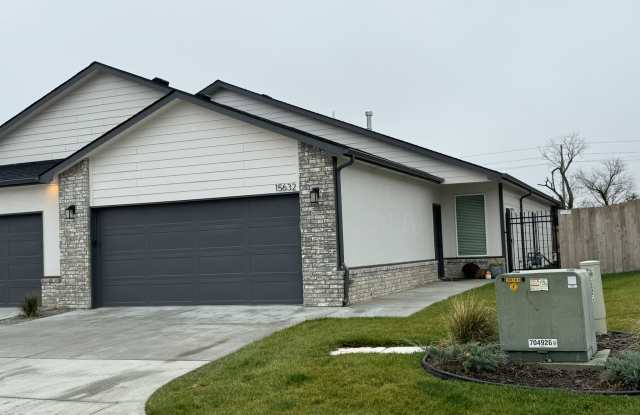 15632 East 21st Court North Gallery 1