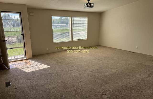 3 Bedroom, 2 Bath, 2 Car Carport Mobile home Gallery 4