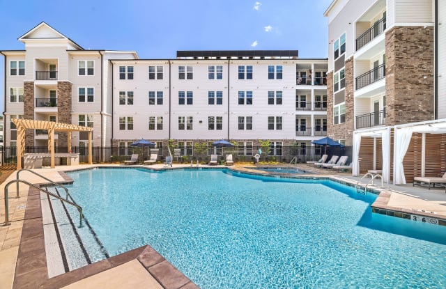 Overture Tributary - Senior Housing Gallery 3