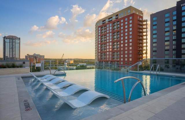 90 Rainey St - 90 Rainey Street, Austin, TX 78701