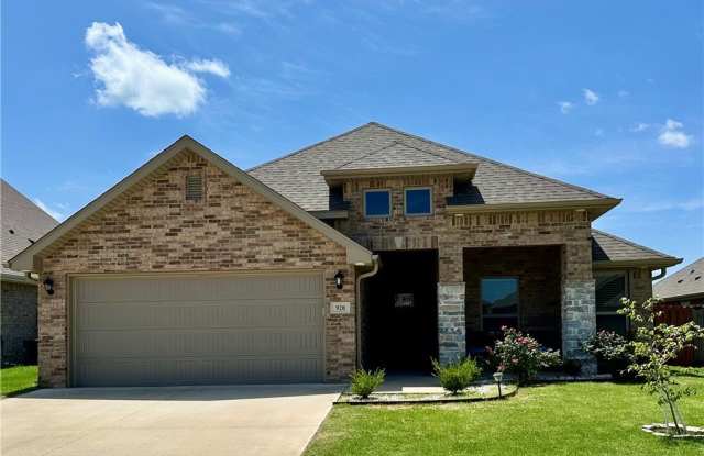 920 Sundance Lane Gallery 2