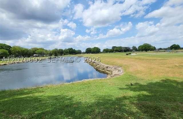 5834 SW 144th Cir Pl Gallery 3