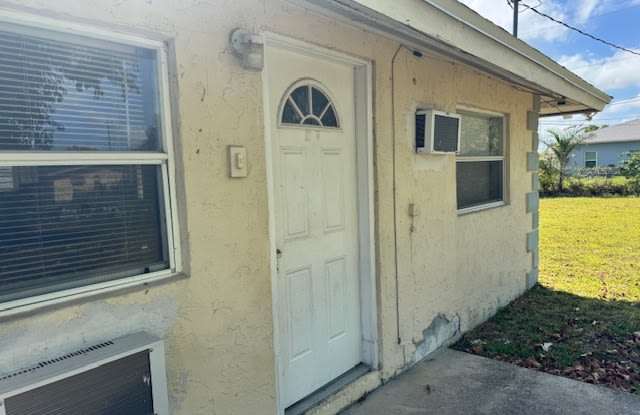 3330 Jeffcott St photos photos