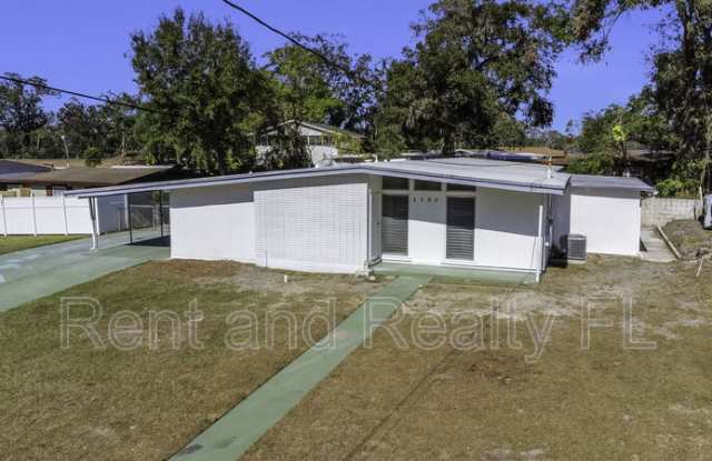 3504 East Knollwood Street photos photos