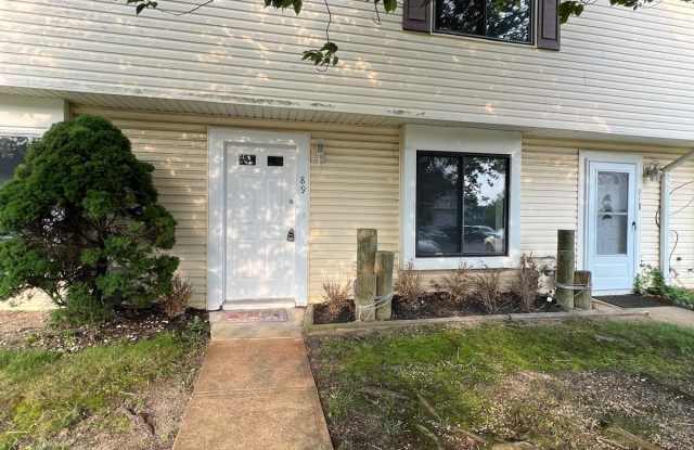 89 Sawmill Road photos photos
