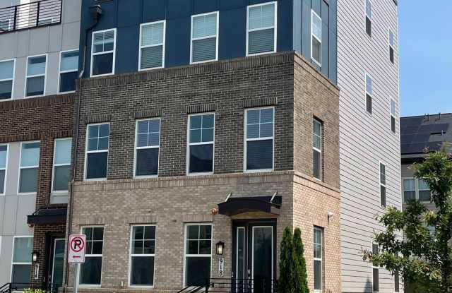 918 CROWN PARK AVENUE photos photos