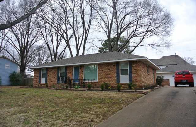 426 CARDINAL Dr photos photos