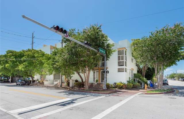 8041 Harding Ave photos photos