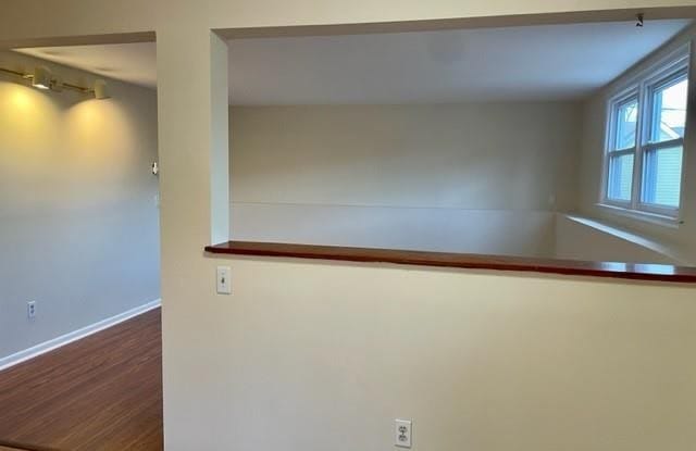 4 Hillside Place - 4 Hillside Place, Norwalk, CT 06854