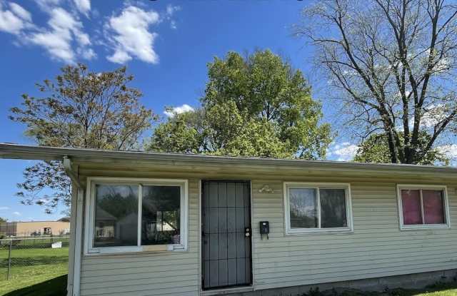 1301 Knox Dr photos photos