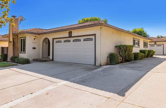 Updated Duplex in Sunnyvale Gallery 3